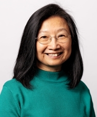 Stella Wang Headshot